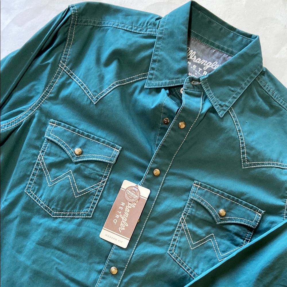 Wrangler Men's Teal Western Shirt - Size Small NWT